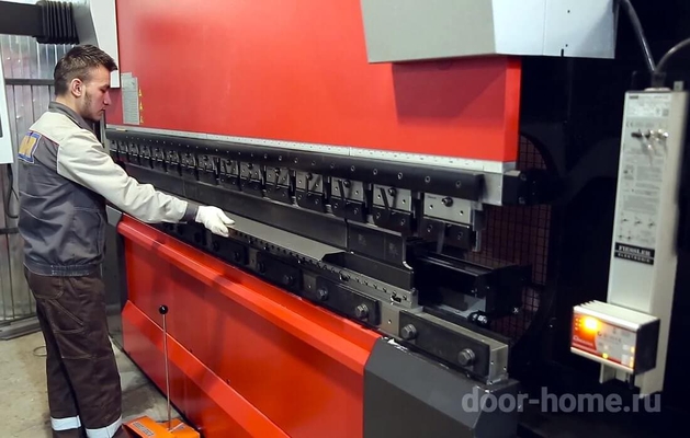 Листогибочный пресс Листогибочный пресс