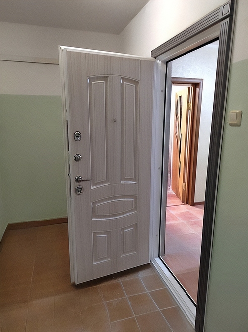 Дверь МДФ в квартире