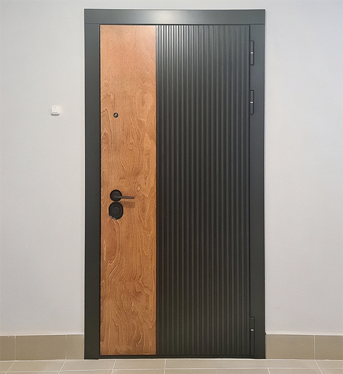 Комбинированная внешняя накладка