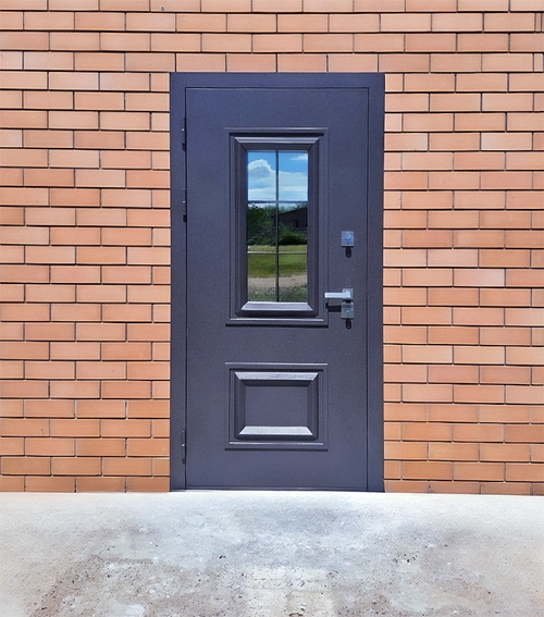 Остекленная дверь с металлобагетом