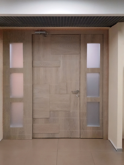 Полуторная дверь МДФ со стеклом