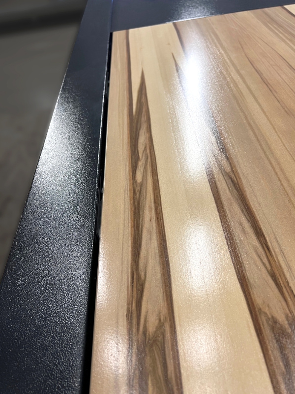 Шпонированная панель Шпонированная панель