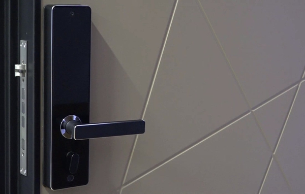 Замок изнутри Замок изнутри