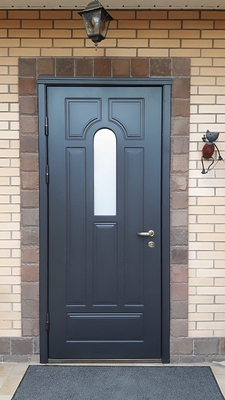 Утепленная входная дверь со стеклом Утепленная входная дверь со стеклом