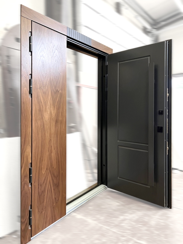 Входная группа с фрезерованной вставкой Входная группа с фрезерованной вставкой