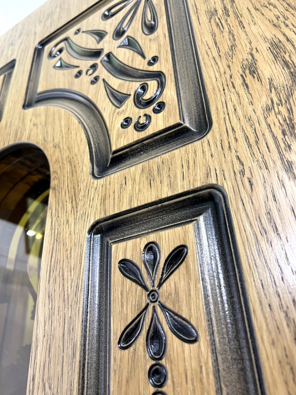 Внутренняя сторона двери Внутренняя сторона двери