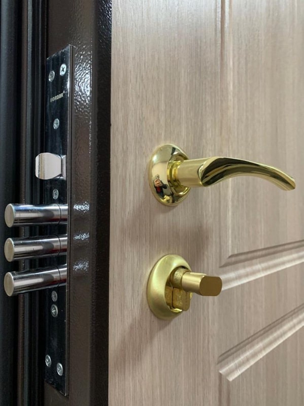 Замок Замок